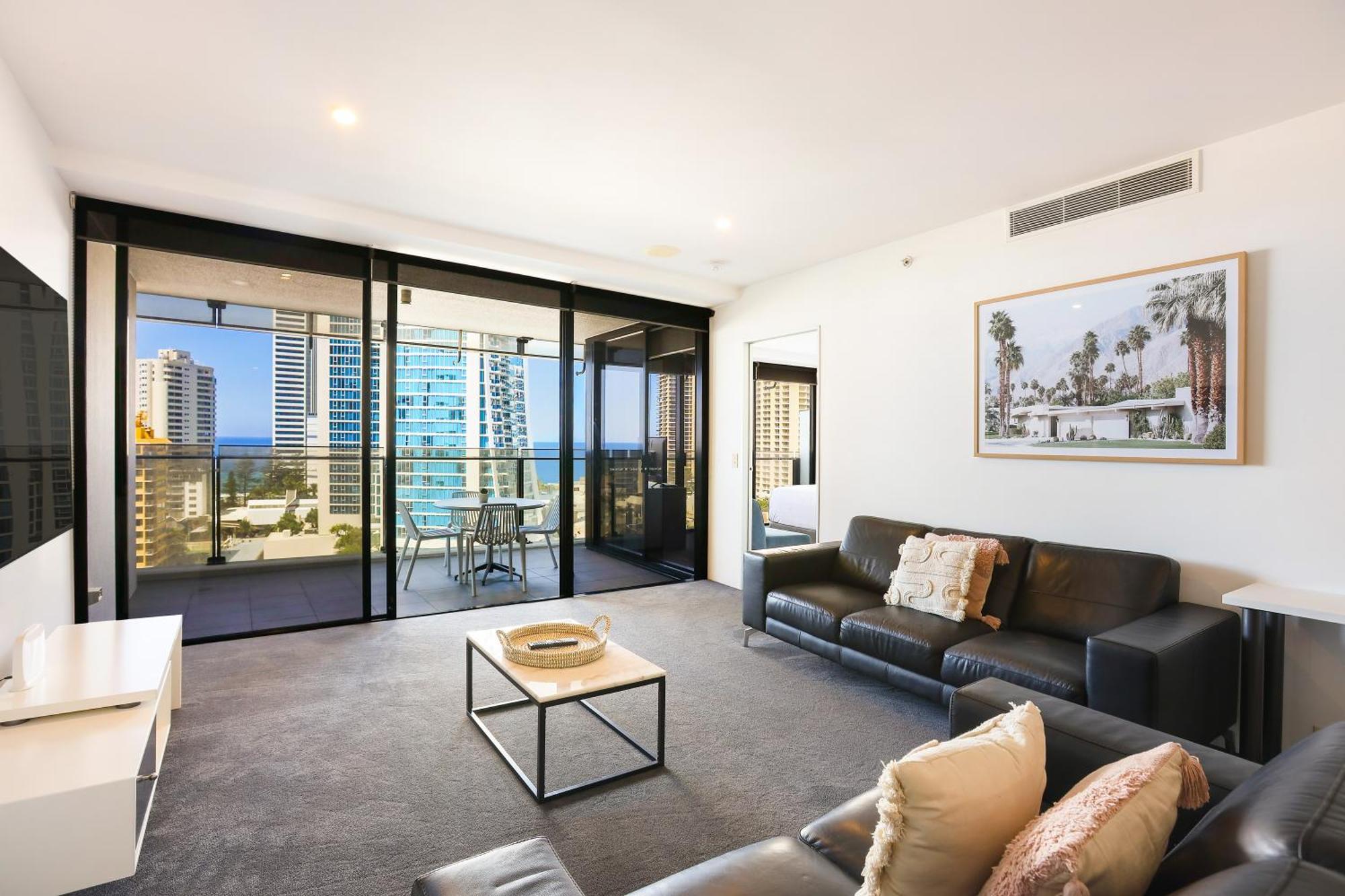 Circle On Cavill 2, 3, 4 & 5 Bedroom Skyhomes & Sub Penthouses By Gold Coast Holidays Extérieur photo