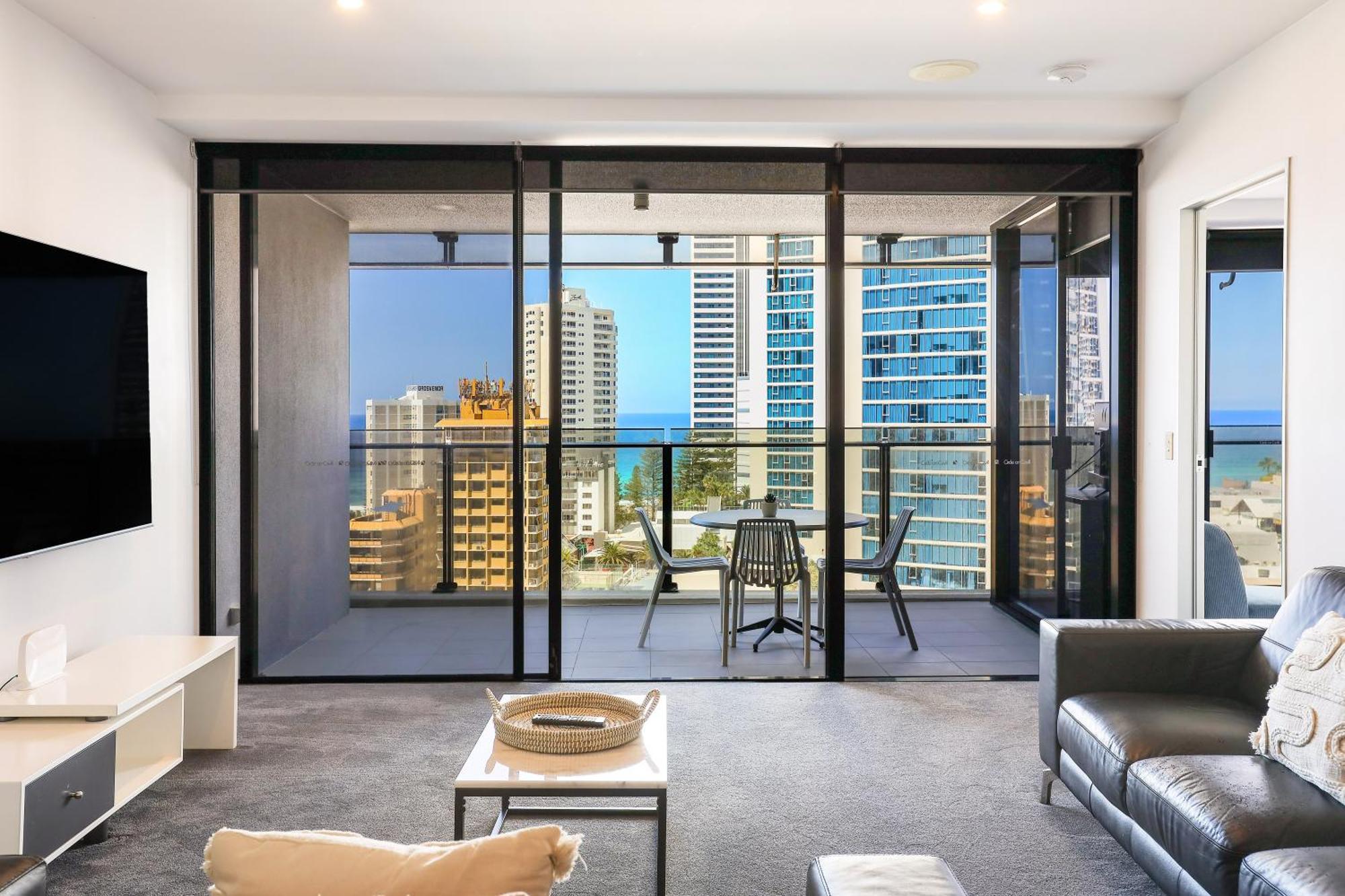 Circle On Cavill 2, 3, 4 & 5 Bedroom Skyhomes & Sub Penthouses By Gold Coast Holidays Extérieur photo