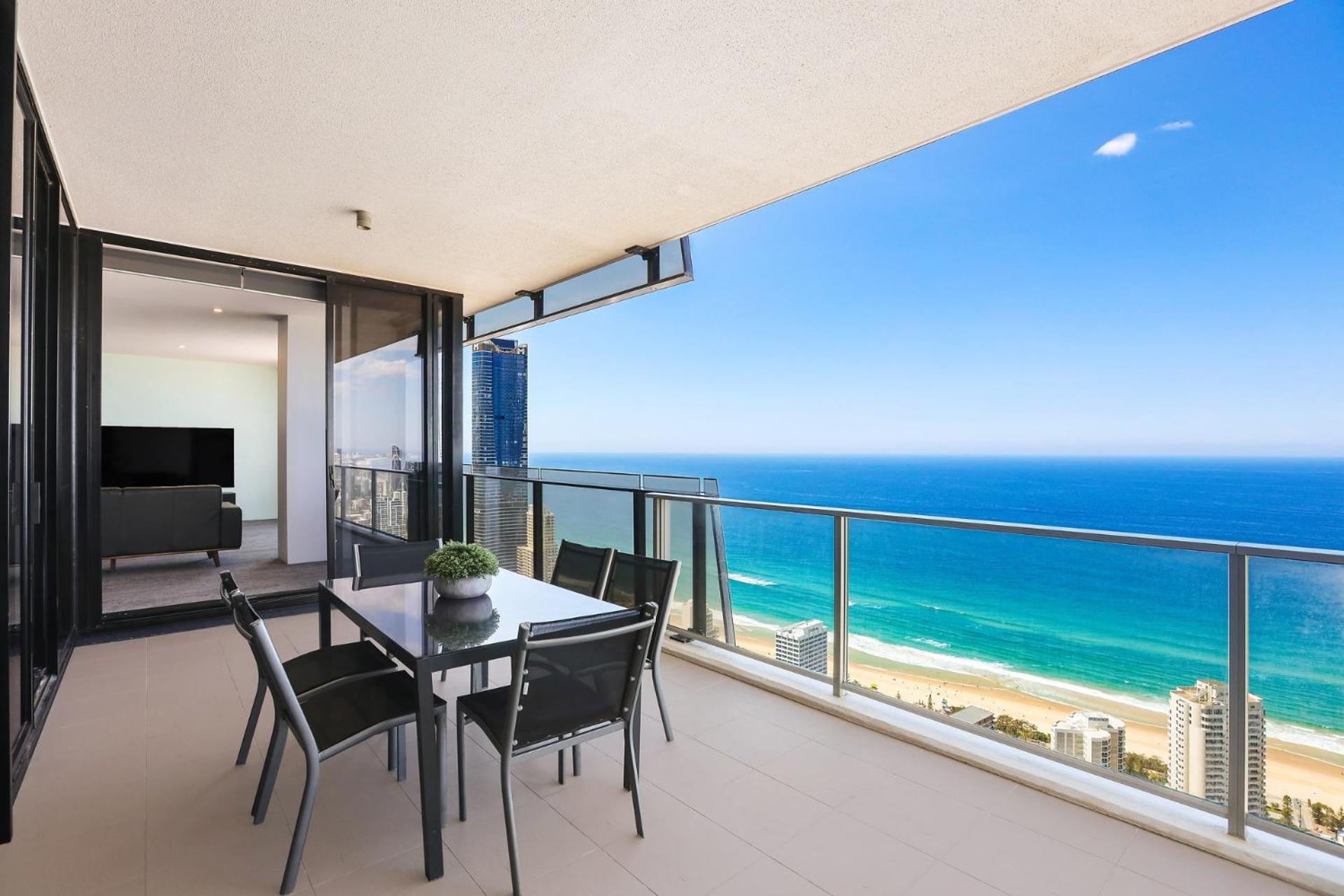 Circle On Cavill 2, 3, 4 & 5 Bedroom Skyhomes & Sub Penthouses By Gold Coast Holidays Extérieur photo