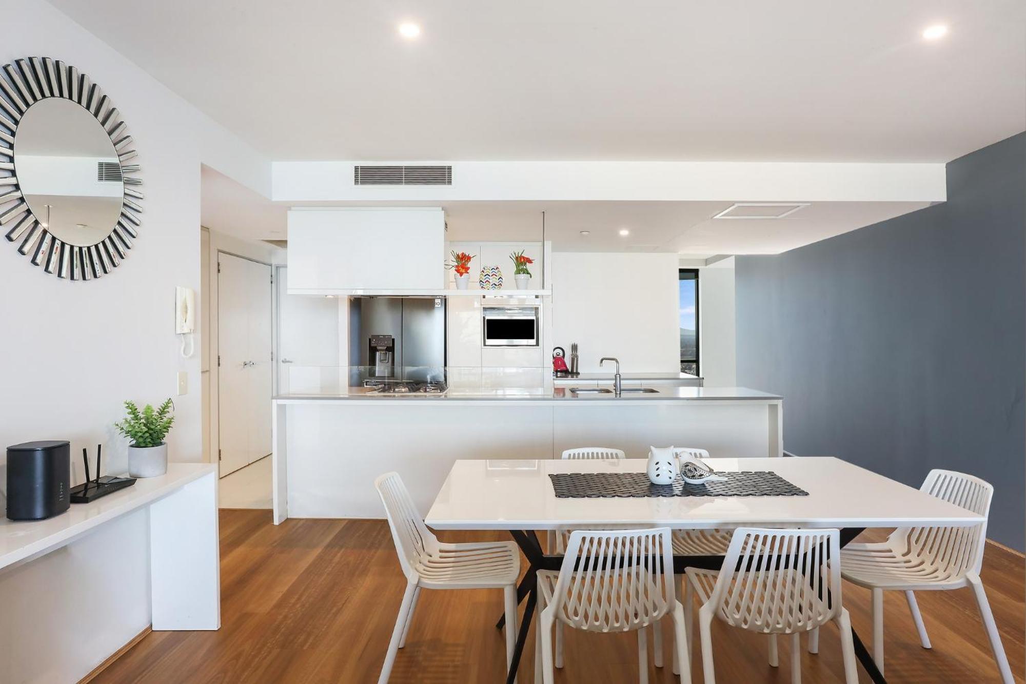Circle On Cavill 2, 3, 4 & 5 Bedroom Skyhomes & Sub Penthouses By Gold Coast Holidays Extérieur photo