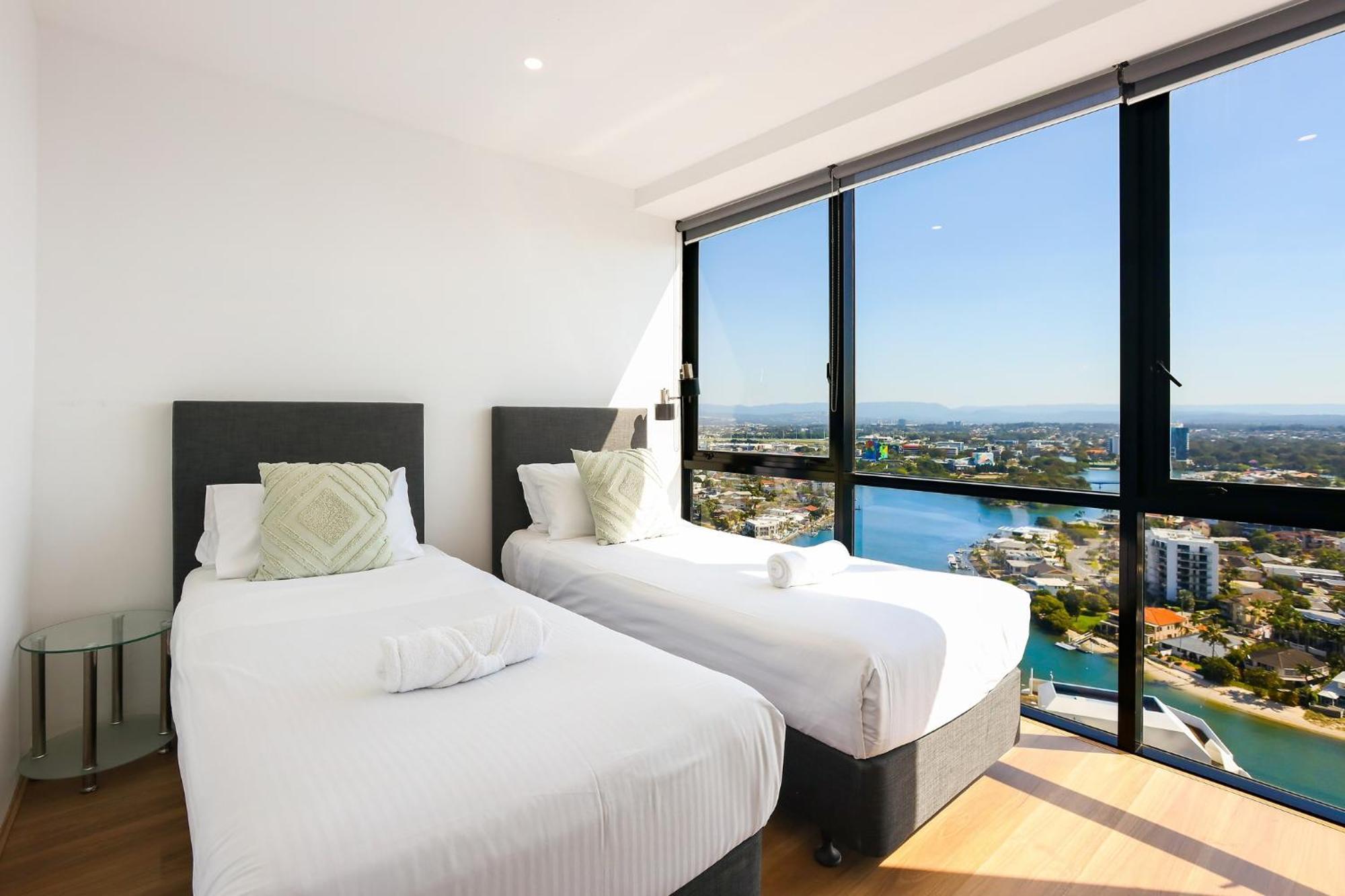 Circle On Cavill 2, 3, 4 & 5 Bedroom Skyhomes & Sub Penthouses By Gold Coast Holidays Extérieur photo